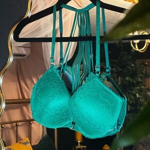 Elegant Green Lace Bra
